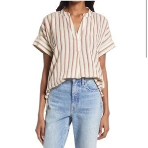 Great condition Madewell Crinkle Cotton Lakeline Popover Shirt in Stripe, medium